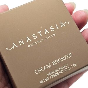 Anastasia Beverly Hills Cream Bronzer in Golden Tan BNIB Sealed